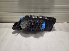 Laden Sie das Bild in den Galerie-Viewer, Frontscheinwerfer BMW 3 F34 7285684 Xenon Rechts Scheinwerfer Headlight SCH2372675620ly