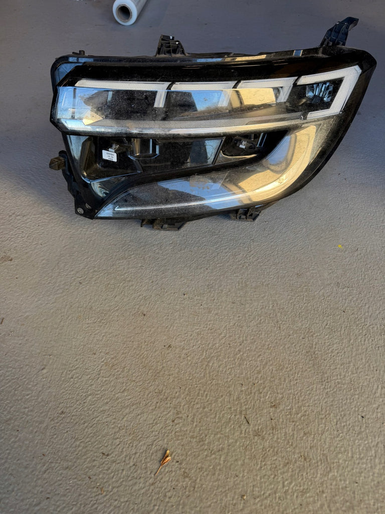 Frontscheinwerfer Renault 260606796R Links Scheinwerfer Headlight SCH5697088427tu