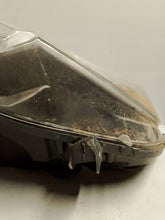 Laden Sie das Bild in den Galerie-Viewer, Frontscheinwerfer Fiat Ducato 1375101080 Links Scheinwerfer Headlight SCH3196278885iu