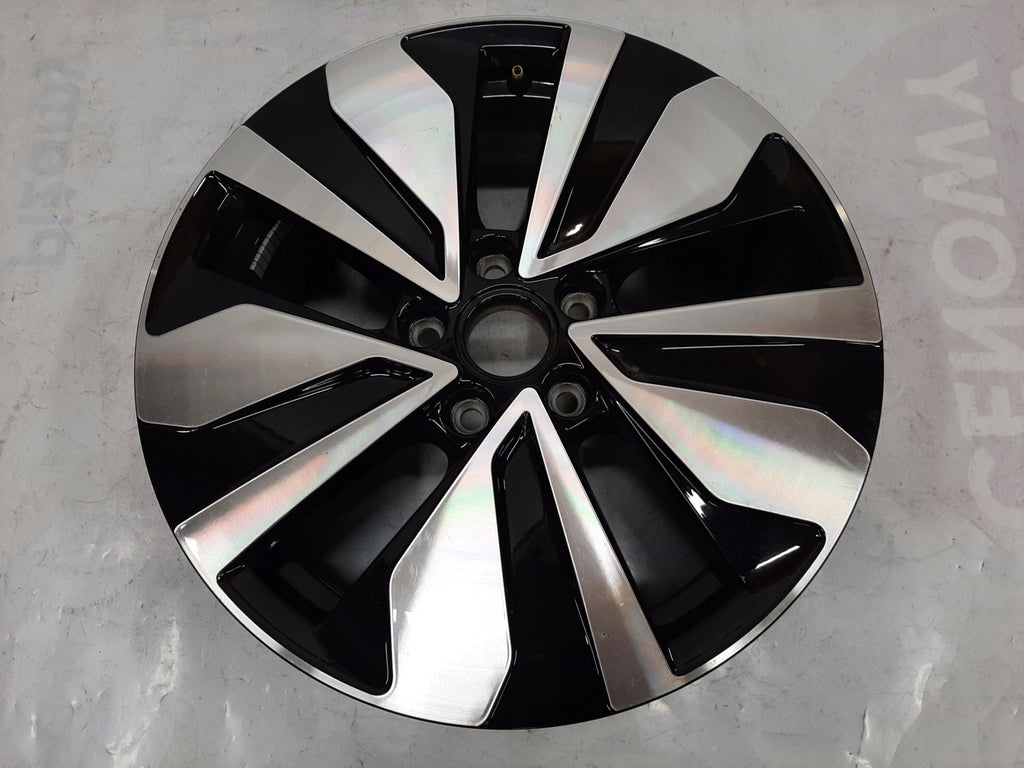 1x Alufelge 17 Zoll 7.0" 5x112 45ET Glanz Silber 2GA601025AR VW T-Roc Rim Wheel FEL4335386550uo