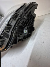 Laden Sie das Bild in den Galerie-Viewer, Frontscheinwerfer Mercedes-Benz Cla A1189063900 LED Links Scheinwerfer Headlight SCH8426884075tw