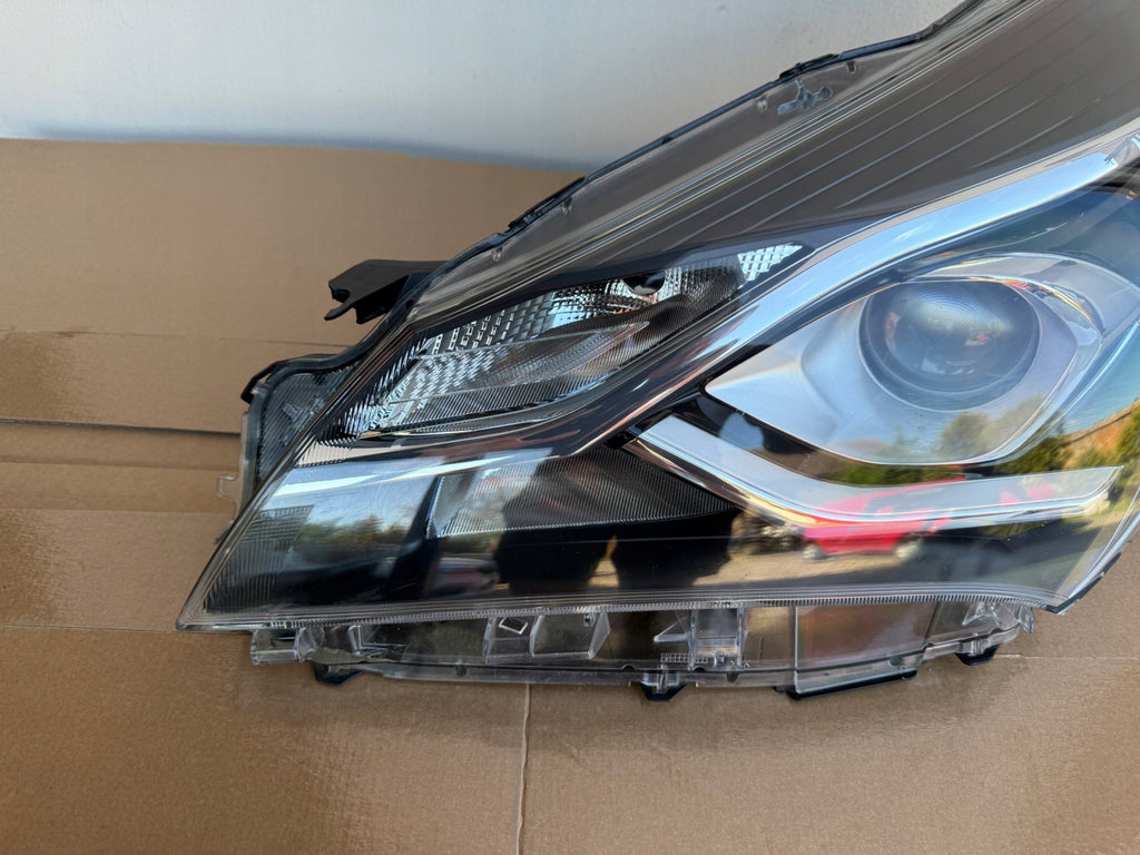 Frontscheinwerfer Toyota Yaris 81170-0DK10 LED Links Scheinwerfer Headlight SCH8165700695ub
