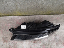 Laden Sie das Bild in den Galerie-Viewer, Frontscheinwerfer Skoda Fabia III 6V1941015D Links Scheinwerfer Headlight SCH1215800500rg