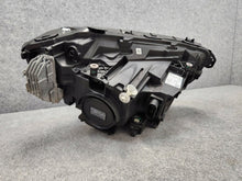 Laden Sie das Bild in den Galerie-Viewer, Frontscheinwerfer Mercedes-Benz Eqb X243 A2439068900SCZ A2439068900 LED Links SCH7188688779oz