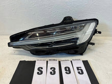 Load image into Gallery viewer, Frontscheinwerfer Volvo S60 II V60 32228809 LED Ein Stück (Rechts oder Links) SCH6894129852vo