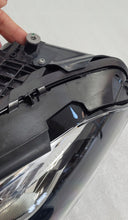 Laden Sie das Bild in den Galerie-Viewer, Frontscheinwerfer Mercedes-Benz W177 A1779062106 LED Links Headlight SCH8399212335de