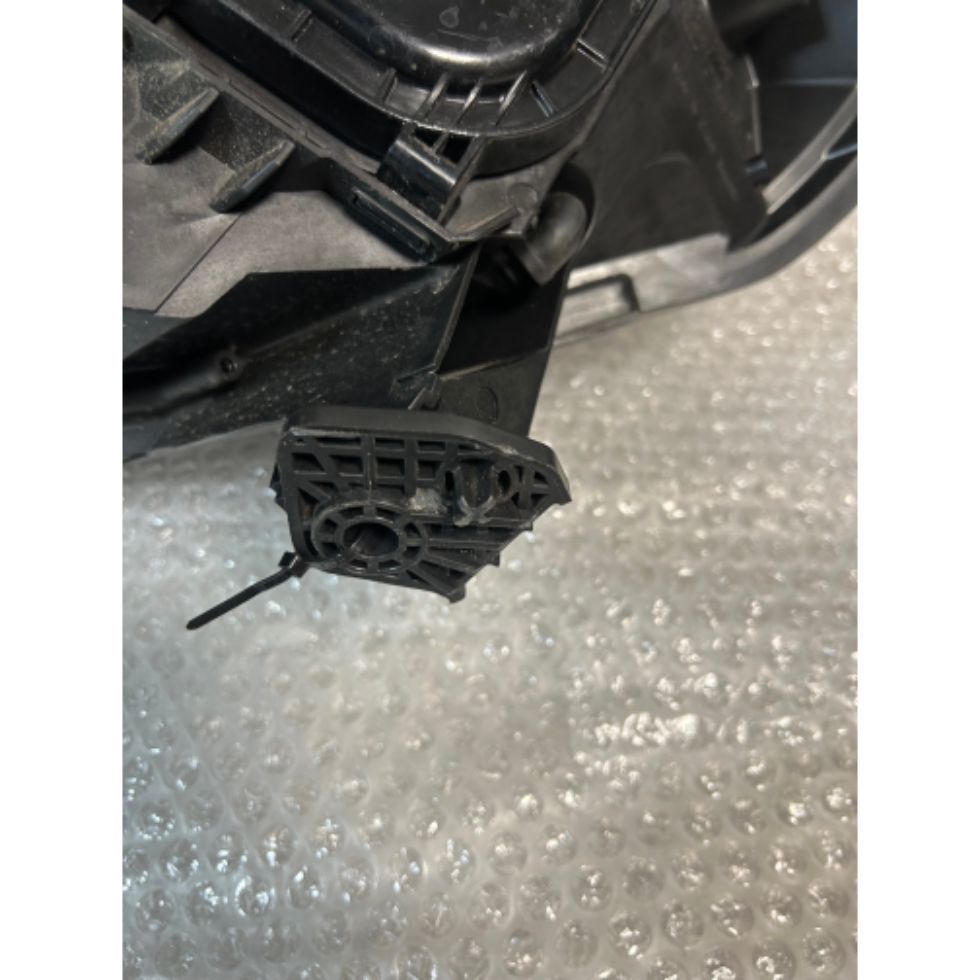 Frontscheinwerfer Citroën Jumpy 1616151580 Rechts Scheinwerfer Headlight SCH6805053510gn