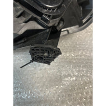Load image into Gallery viewer, Frontscheinwerfer Citroën Jumpy 1616151580 Rechts Scheinwerfer Headlight SCH6805053510gn