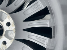 Load image into Gallery viewer, 1x Alufelge 17 Zoll 7.5&quot; 5x112 42ET Glanz Silber 3R0601025E Seat Exeo Rim Wheel