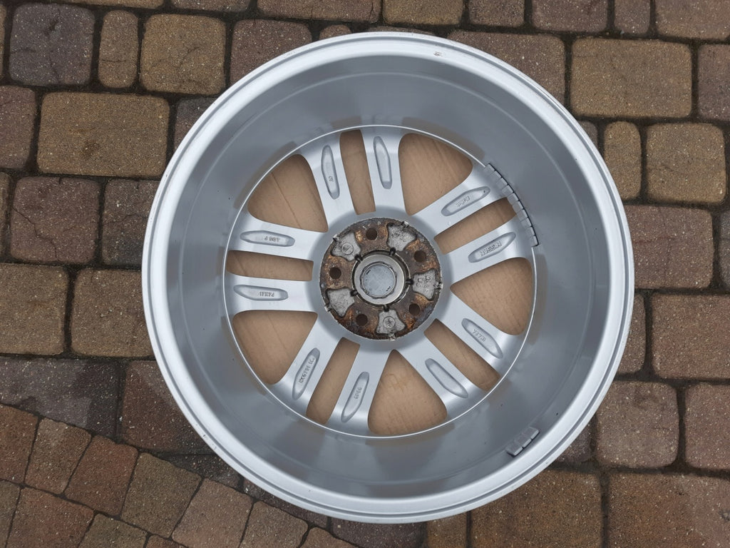 1x Alufelge 17 Zoll 7.0" 5x114.3 38ET Silber Nissan Juke Rim Wheel FEL3900608312qs