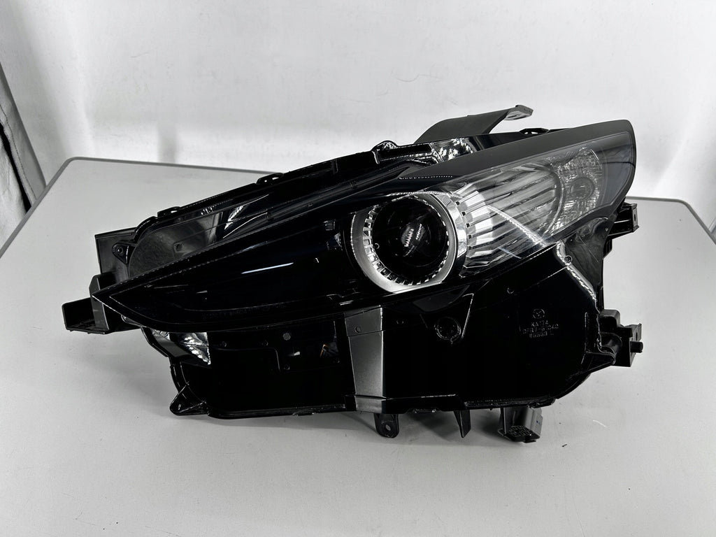 Frontscheinwerfer Mazda Cx30 DFR7-51040 LED Ein Stück (Rechts oder Links)