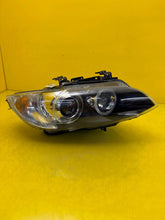 Load image into Gallery viewer, Frontscheinwerfer BMW 3 E93 E92 7182510-09 Xenon Rechts Scheinwerfer Headlight SCH5442494822xr