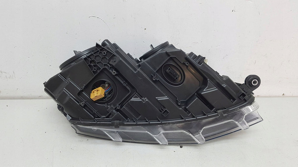 Frontscheinwerfer Skoda Octavia III 130702425800 LED Links Headlight SCH8156417900yh