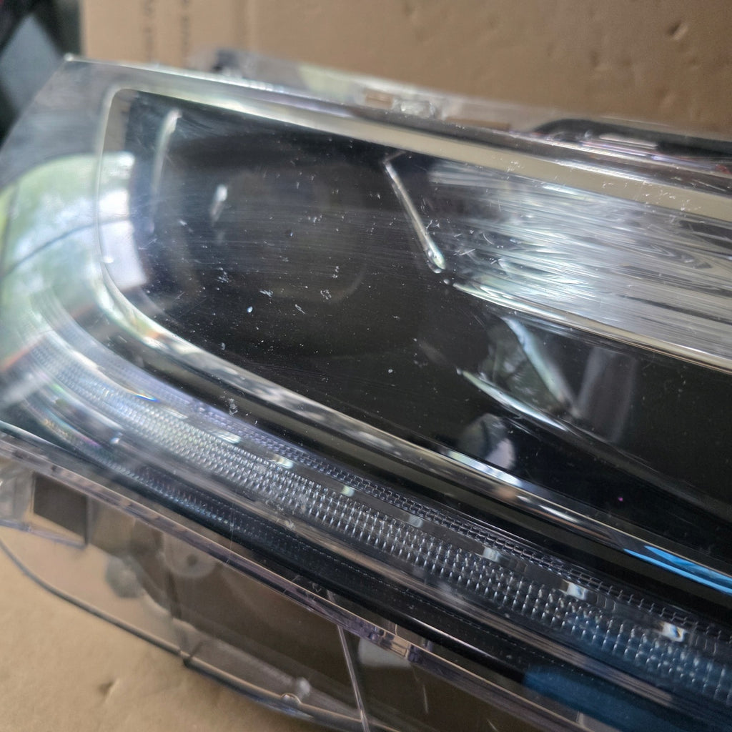 Frontscheinwerfer Toyota Corolla 81110-02L70 Rechts Scheinwerfer Headlight SCH7432313603bv