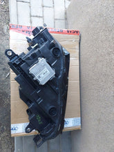 Laden Sie das Bild in den Galerie-Viewer, Frontscheinwerfer Skoda Superb 3P1941016 Full LED Rechts Scheinwerfer Headlight SCH6477223573qq