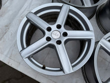 Laden Sie das Bild in den Galerie-Viewer, 4x Alufelge 17 Zoll 7.5" 5x112 35ET Mercedes-Benz Rim Wheel FEL6256757266bf