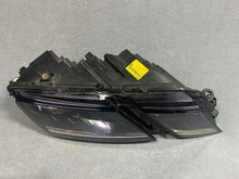 Laden Sie das Bild in den Galerie-Viewer, Frontscheinwerfer Skoda Octavia III 5E1941016 Xenon Rechts Headlight SCH1508374982wv