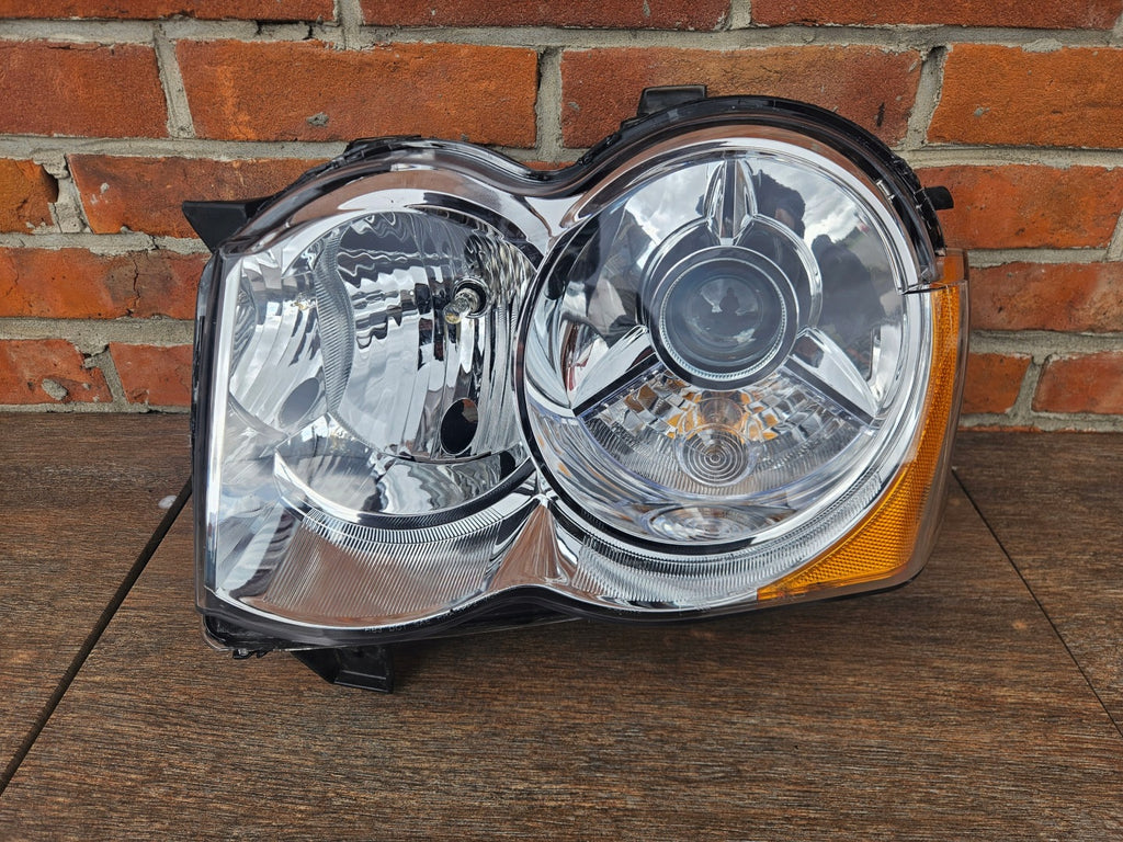 Frontscheinwerfer Jeep Grand Cherokee Wk 55079003AE Xenon Links Headlight SCH7561823098do