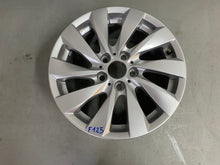 Load image into Gallery viewer, 1x Alufelge 17 Zoll 7.5" 5x120 43ET Glanz Silber 6796206 BMW 1 F21 F20 Rim Wheel FEL8874118560zh
