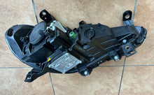 Laden Sie das Bild in den Galerie-Viewer, Frontscheinwerfer Alfa Romeo Giulia 50557247 50564103 85122000 Xenon Links SCH8653263647vc