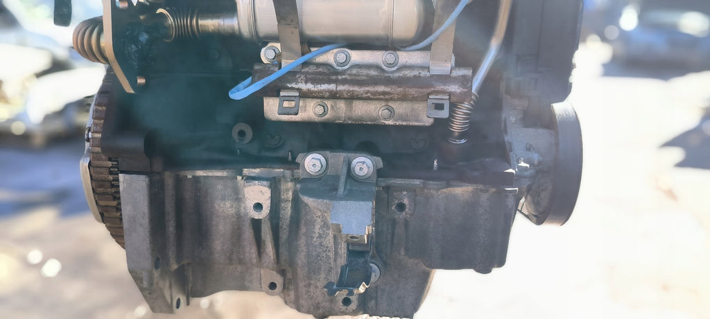 Motor Dacia Mercedes-Benz Renault Citan Kangoo K9K860 1.5 DCI Diesel Komplett