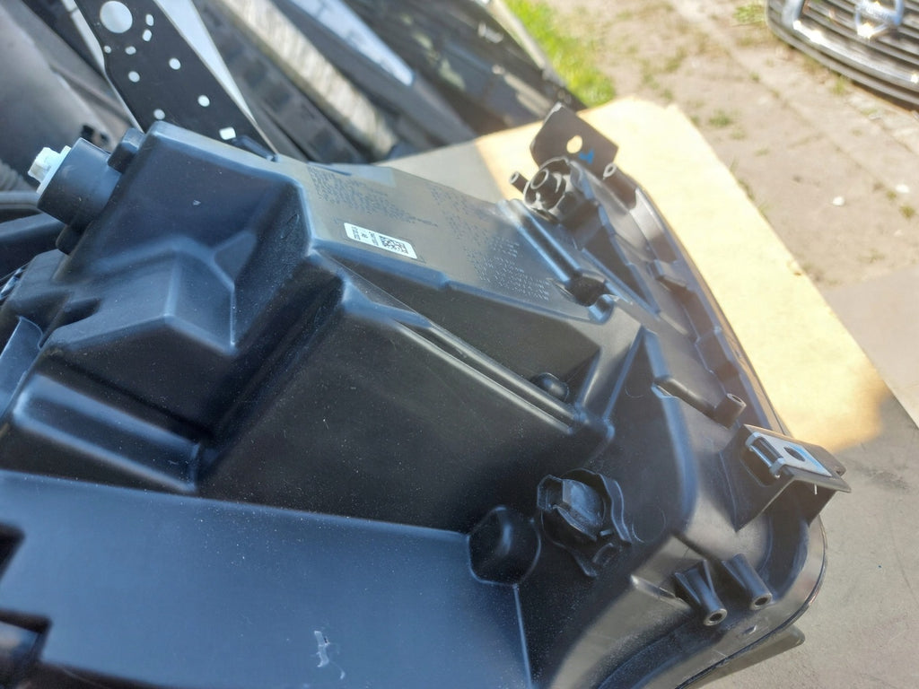 Frontscheinwerfer Renault 260606388R LED Links Scheinwerfer Headlight