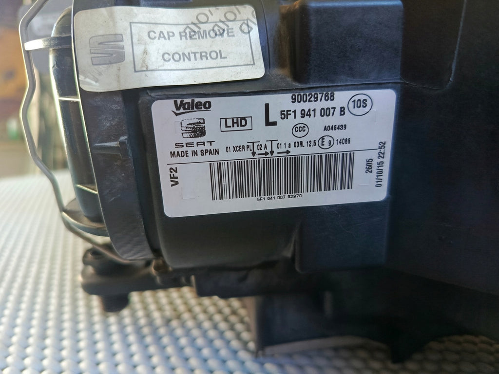 Frontscheinwerfer Seat Leon 5F1941007B Full LED Ein Stück (Rechts oder Links)