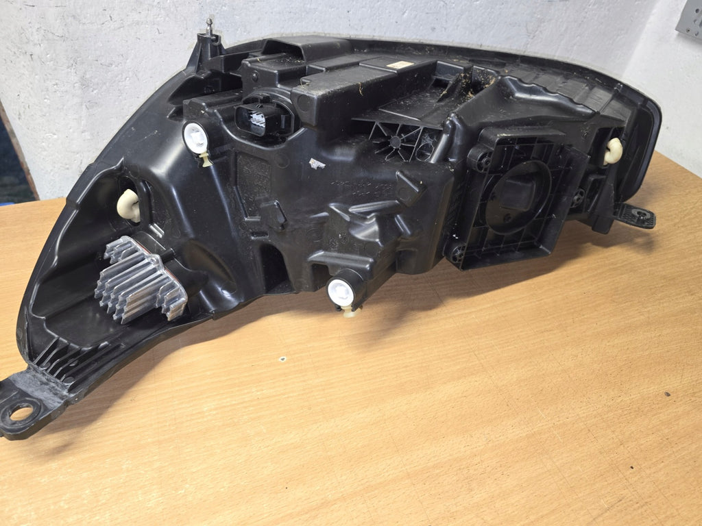 Frontscheinwerfer Ford Focus NX7B-13E014-CD 090315 LED Rechts Headlight SCH9295173620qm