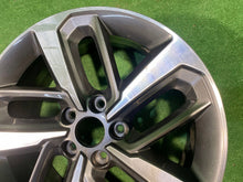 Load image into Gallery viewer, 1x Alufelge 18 Zoll 7.5" 5x114.3 52ET 52910-J9300 Hyundai Kona Rim Wheel FEL7524632821kq