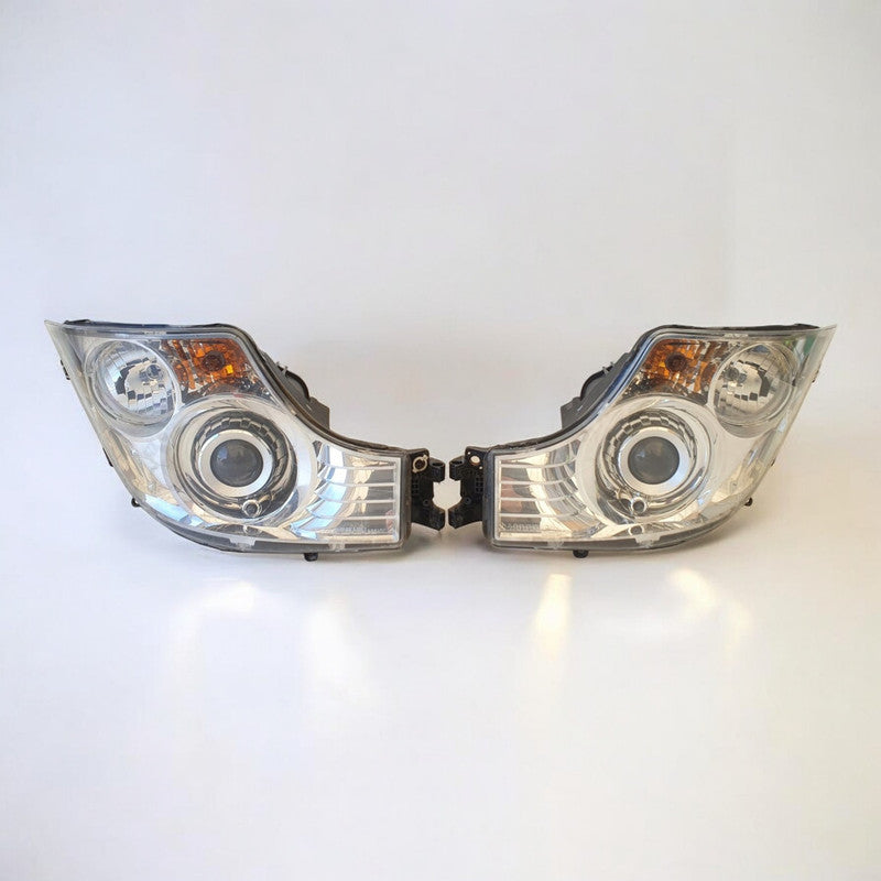 Frontscheinwerfer Mercedes-Benz A9608200639 A9608200739 LED Rechts oder Links