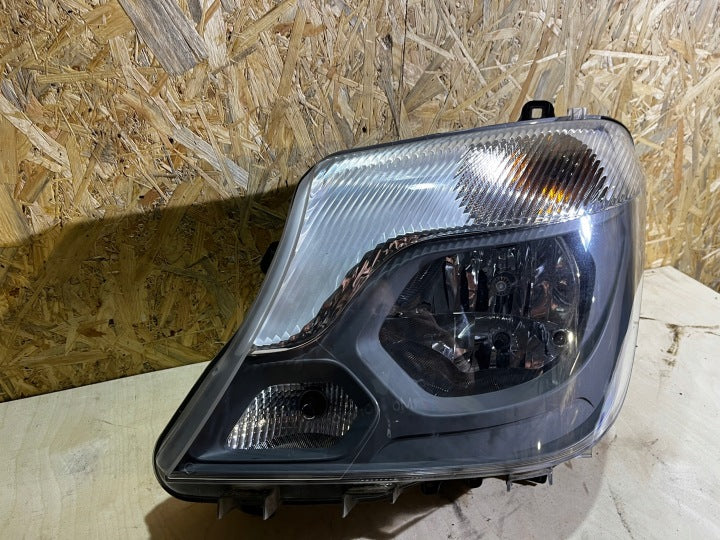 Frontscheinwerfer Mercedes-Benz Sprinter A9068202461 Links Headlight SCH1756250121xt