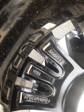 Load image into Gallery viewer, 1x Alufelge 16 Zoll 6.5" 5x114.3 44ET 403003206 Renault Rim Wheel FEL1546207479wj