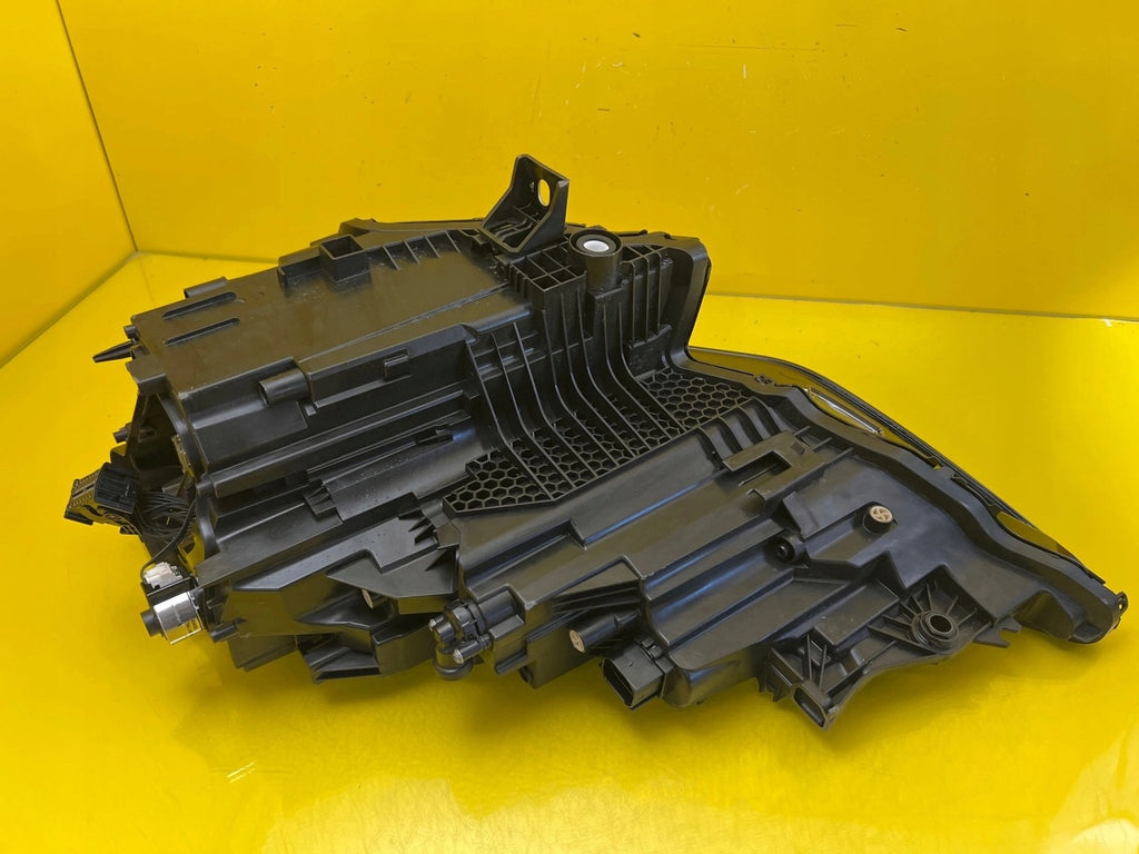 Frontscheinwerfer Audi Q8 4M8941040 LED Rechts Scheinwerfer Headlight SCH8467904450gq