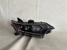 Laden Sie das Bild in den Galerie-Viewer, Frontscheinwerfer Mitsubishi Outlander I 4BX19-8301D3 ECM921-21E20 LED Rechts SCH1923532709mg