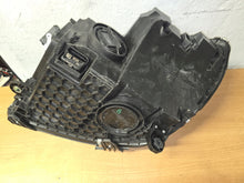 Load image into Gallery viewer, Frontscheinwerfer Mercedes-Benz W206 A2069067203 LED Rechts Headlight SCH5861445557qi