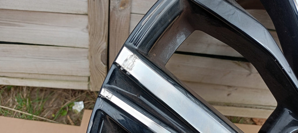 1x Alufelge 19 Zoll 7.5" 5x114.3 35ET KE409-6P400 Nissan Qashqai J11 Pulsar