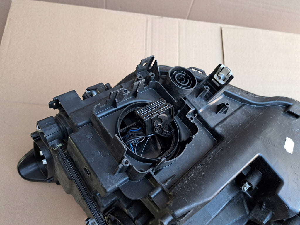 Frontscheinwerfer Cupra Formentor 5FG941008E Rechts Scheinwerfer Headlight