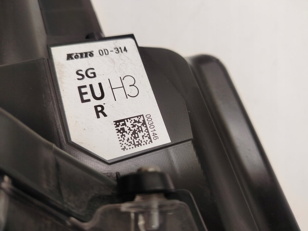 Frontscheinwerfer Toyota Yaris Cross Full LED Rechts Scheinwerfer Headlight SCH8012413456vy