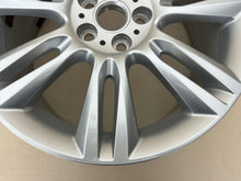 Laden Sie das Bild in den Galerie-Viewer, 1x Alufelge 18 Zoll 7.5&quot; 5x108 46ET GX73-1007 Jaguar Xe Rim Wheel