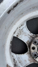 Laden Sie das Bild in den Galerie-Viewer, 1x Alufelge 17 Zoll 8.0" 5x120 43ET Glanz Silber 6794271 BMW Rim Wheel FEL2619764142ga