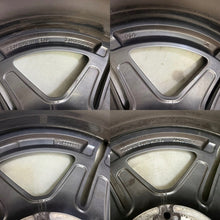 Laden Sie das Bild in den Galerie-Viewer, 1x Alufelge 18 Zoll 7.5" 5x112 40ET A2064011700 Mercedes-Benz Amg Rim Wheel FEL8106803685lv