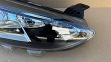 Laden Sie das Bild in den Galerie-Viewer, Frontscheinwerfer Ford Focus JX7B-13W029-CE LED Rechts Scheinwerfer Headlight SCH3927512422mq
