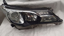 Laden Sie das Bild in den Galerie-Viewer, Frontscheinwerfer Toyota Rav 4 IV I Ein Stück (Rechts oder Links) Headlight SCH6926090025xl