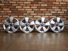 Laden Sie das Bild in den Galerie-Viewer, 4x Alufelge 17 Zoll 7.0" 5x112 47ET Glanz Silber 8S0601025J Audi Tt Q2 Rim Wheel FEL3382935243cm