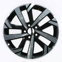 Laden Sie das Bild in den Galerie-Viewer, 1x Alufelge 16 Zoll 6.5&quot; 5x100 47ET Glanz Schwarz 2G0601025 Vw Rim Wheel