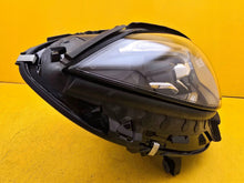 Laden Sie das Bild in den Galerie-Viewer, Frontscheinwerfer Mercedes-Benz W206 A2069066204 LED Rechts Headlight SCH6654460448fp