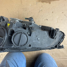 Laden Sie das Bild in den Galerie-Viewer, Frontscheinwerfer Mercedes-Benz W221 A2218202839 Xenon Rechts Headlight SCH3065415920uw