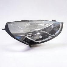 Load image into Gallery viewer, Frontscheinwerfer Renault Clio IV 260102796 Rechts Scheinwerfer Headlight