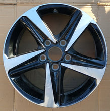 Load image into Gallery viewer, 1x Alufelge 16 Zoll 7.0" 5x114.3 40ET Glanz Schwarz PW45702004 Toyota Corolla FEL1944117263sc