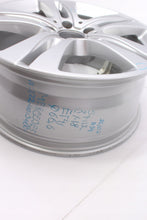 Laden Sie das Bild in den Galerie-Viewer, 1x Alufelge 18 Zoll 8.0" 5x112 41ET Glanz Silber A2224013400 Mercedes-Benz FEL8166964237rl